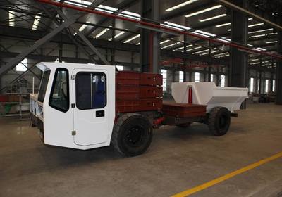 防爆電動無軌膠輪運輸車中標(biāo)神華能源_愛卡汽車